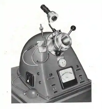 Historische Erichsen Lackprüfmaschine Modell 225